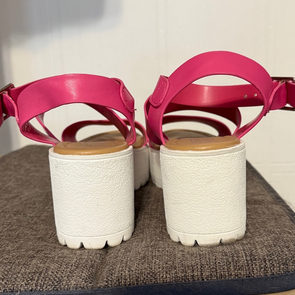 Pink Platform Sandals - Picture 4 of 8
